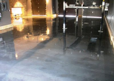 Metallic Polycuramine Gunmetal Garage Floor